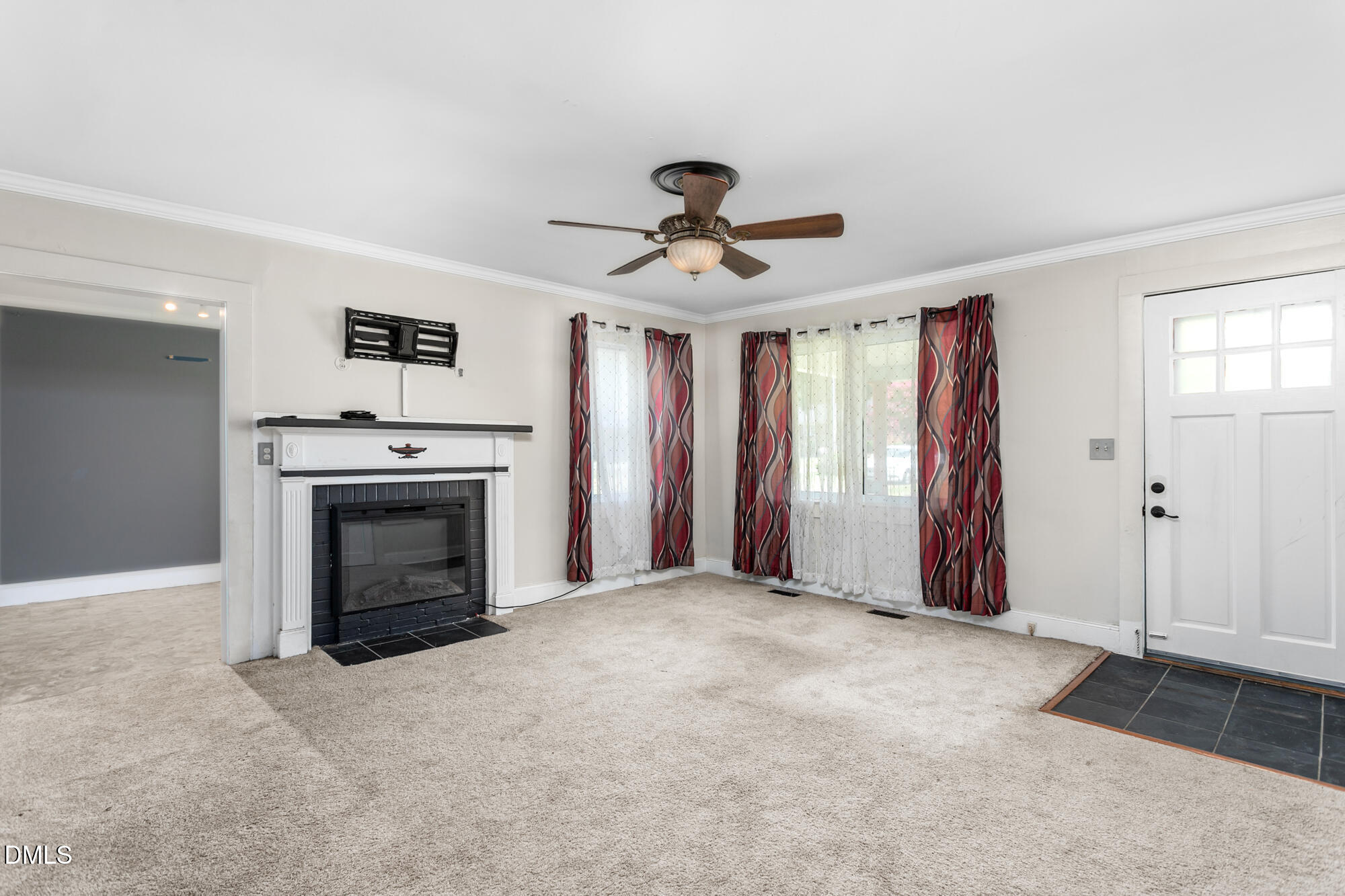 2442 Hoskins Road Burlington, NC 27215 - Photo 7 of 30 2442 Hoskins Road-7