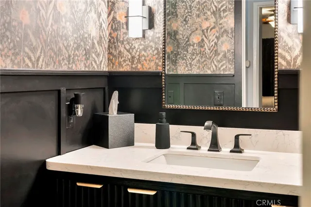 $419,000 | 1062 B Cabrillo Park Drive, Unit C, Santa Ana, CA 92701