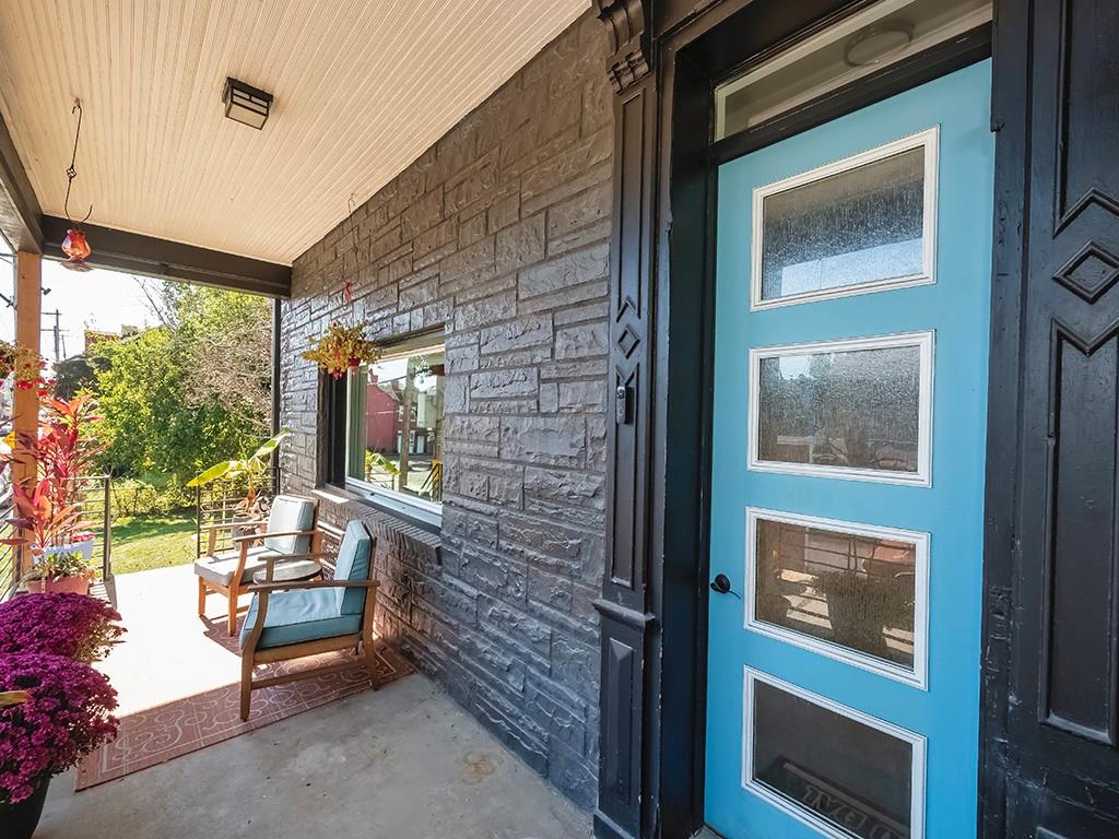 2120 Lowrie Street Pittsburgh, PA 15212 - Photo 4 of 36