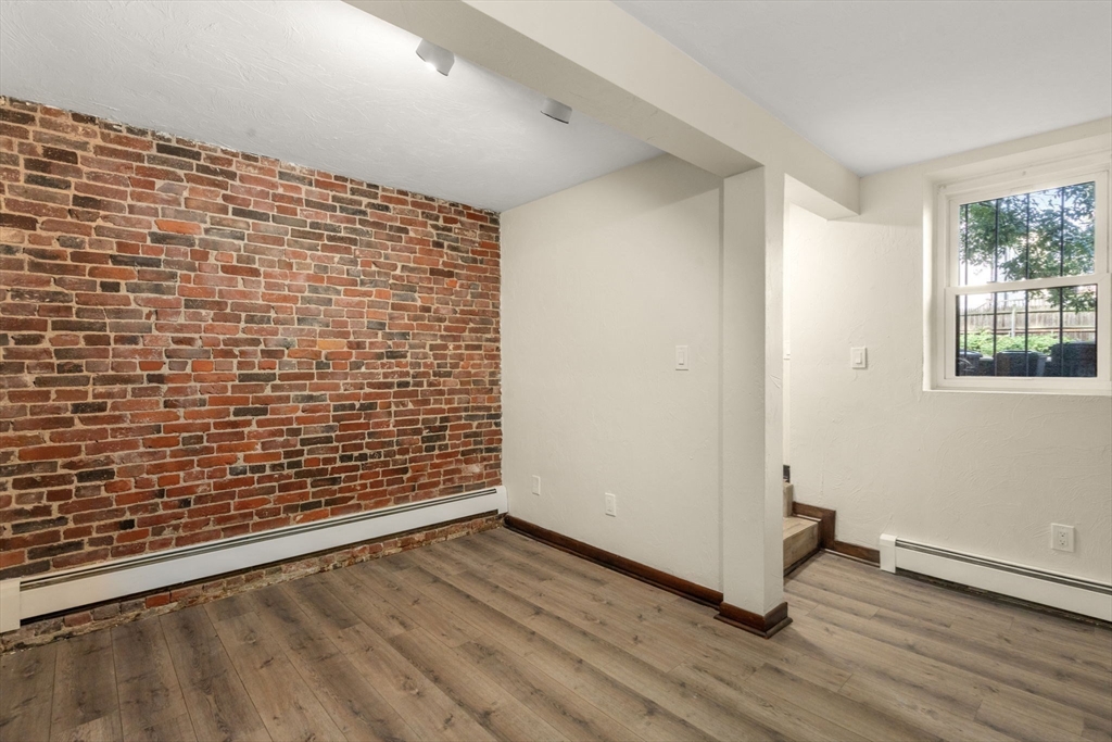 166 F Street, Unit 1 Boston, MA 02127 - Photo 8 of 15