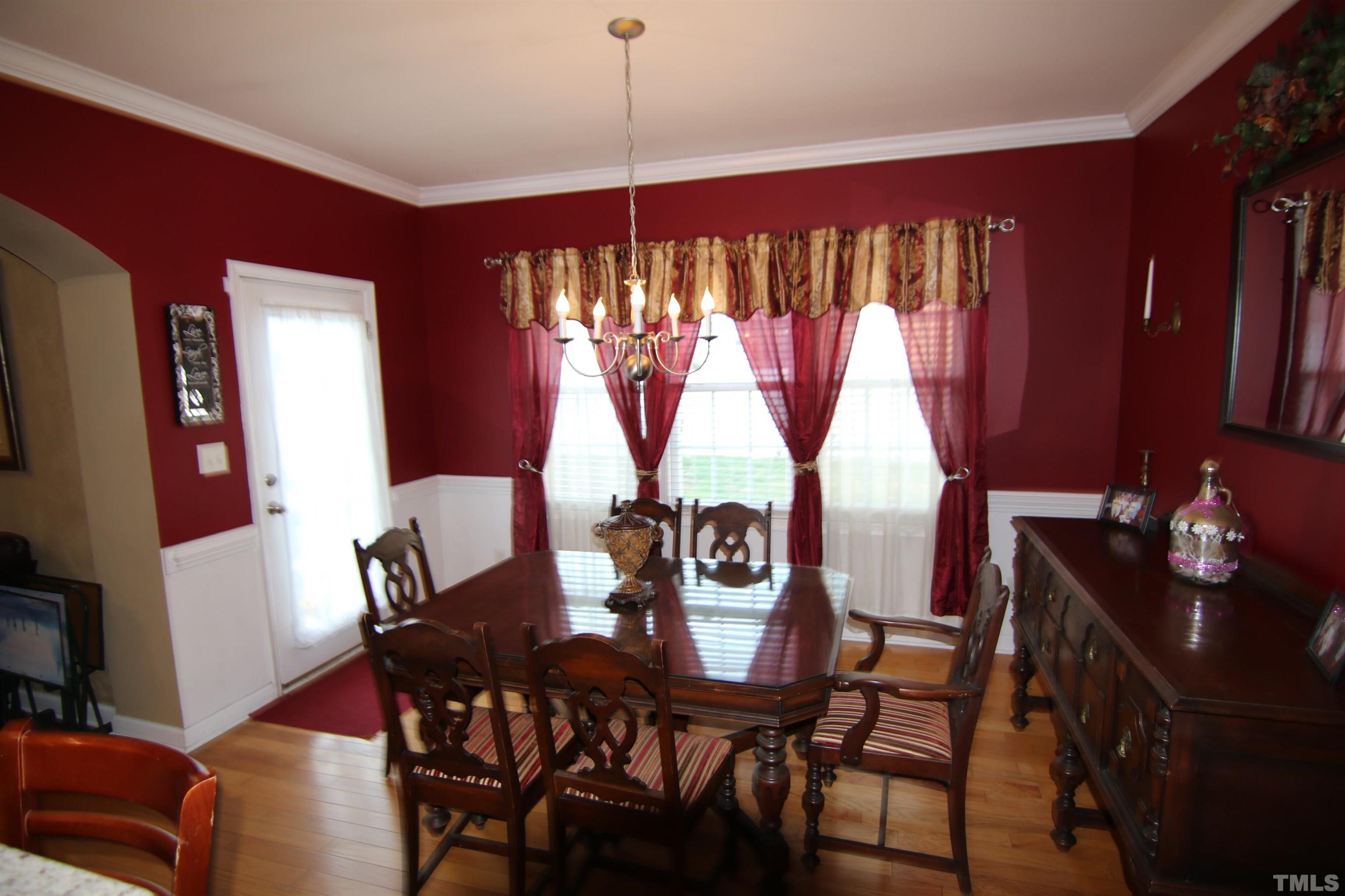 6009 Brambleberry Way Raleigh, NC 27616 - Photo 10 of 39 Gallery Image 10