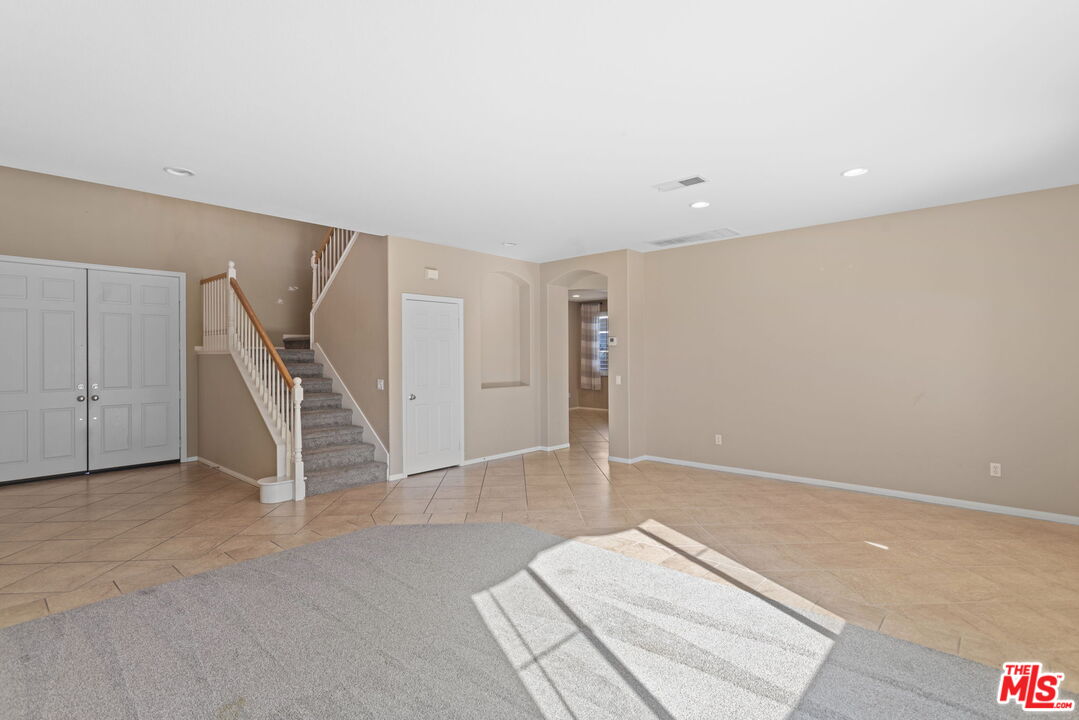 41657 Cypress Point Way Temecula, CA 92591 - Photo 14 of 42