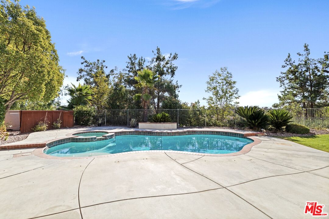 41657 Cypress Point Way Temecula, CA 92591 - Photo 31 of 42