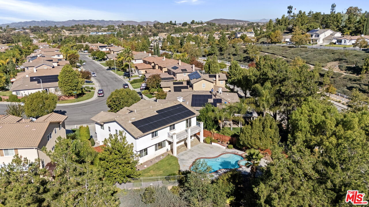 41657 Cypress Point Way Temecula, CA 92591 - Photo 35 of 42