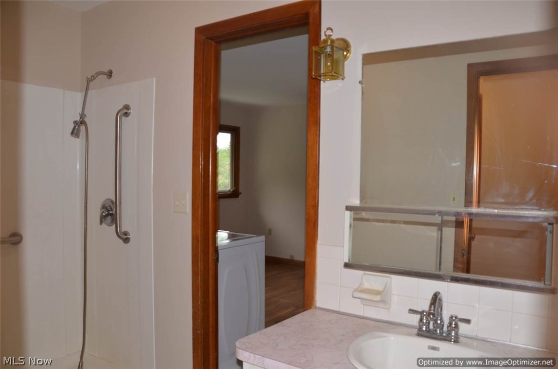 16667 Thompson Road Thompson, OH 44086 - Photo 17 of 24