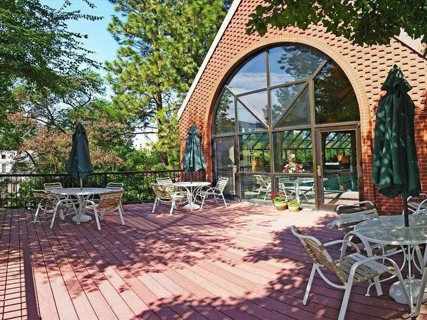 $162,000 | 221 East Rockwood Boulevard, Unit 322, Spokane, WA 99202