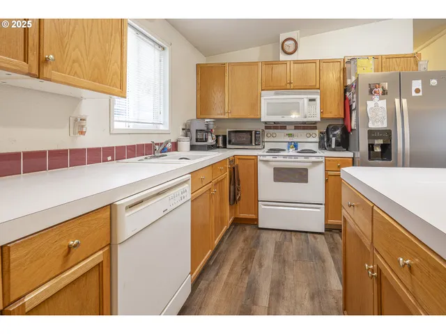 $129,900 | 13025 Southeast Orient Drive, Unit 8, Boring, OR 97009