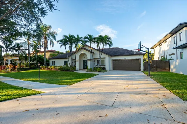 $1,275,000 | 8235 Northwest 157th Terrace, Miami Lakes, FL 33016