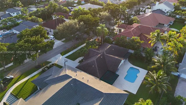 $1,275,000 | 8235 Northwest 157th Terrace, Miami Lakes, FL 33016