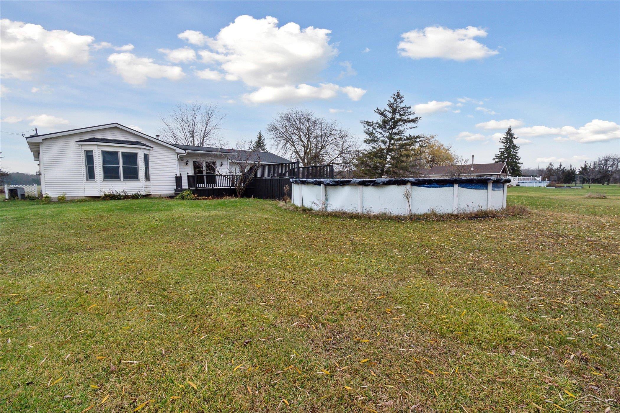 2089 South Brennan Road Hemlock, MI 48626 - Photo 26 of 49
