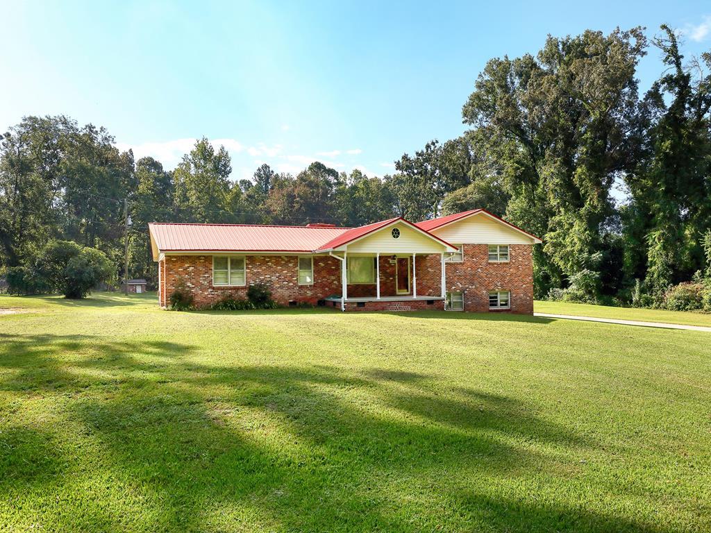 208 Old Wingert Road Greenwood, SC 29649 - Photo 2 of 48 Gallery Image 2