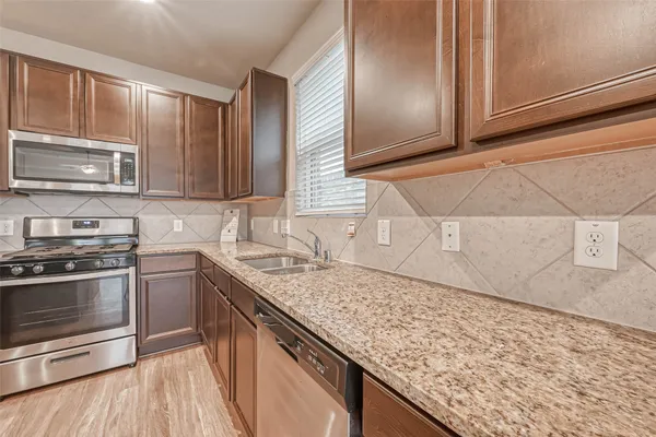 $2,300 | 24723 Puccini Place, Katy, TX 77493