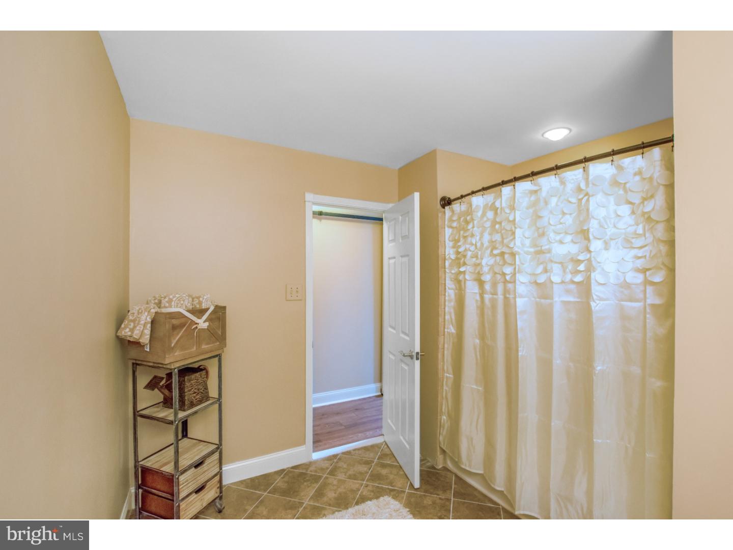 3403 Keswick Way Newtown Square, PA 19073 - Photo 19 of 25 Bathroom