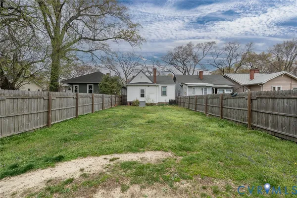 $1,500 | 3108 Stockton Street, Richmond, VA 23224