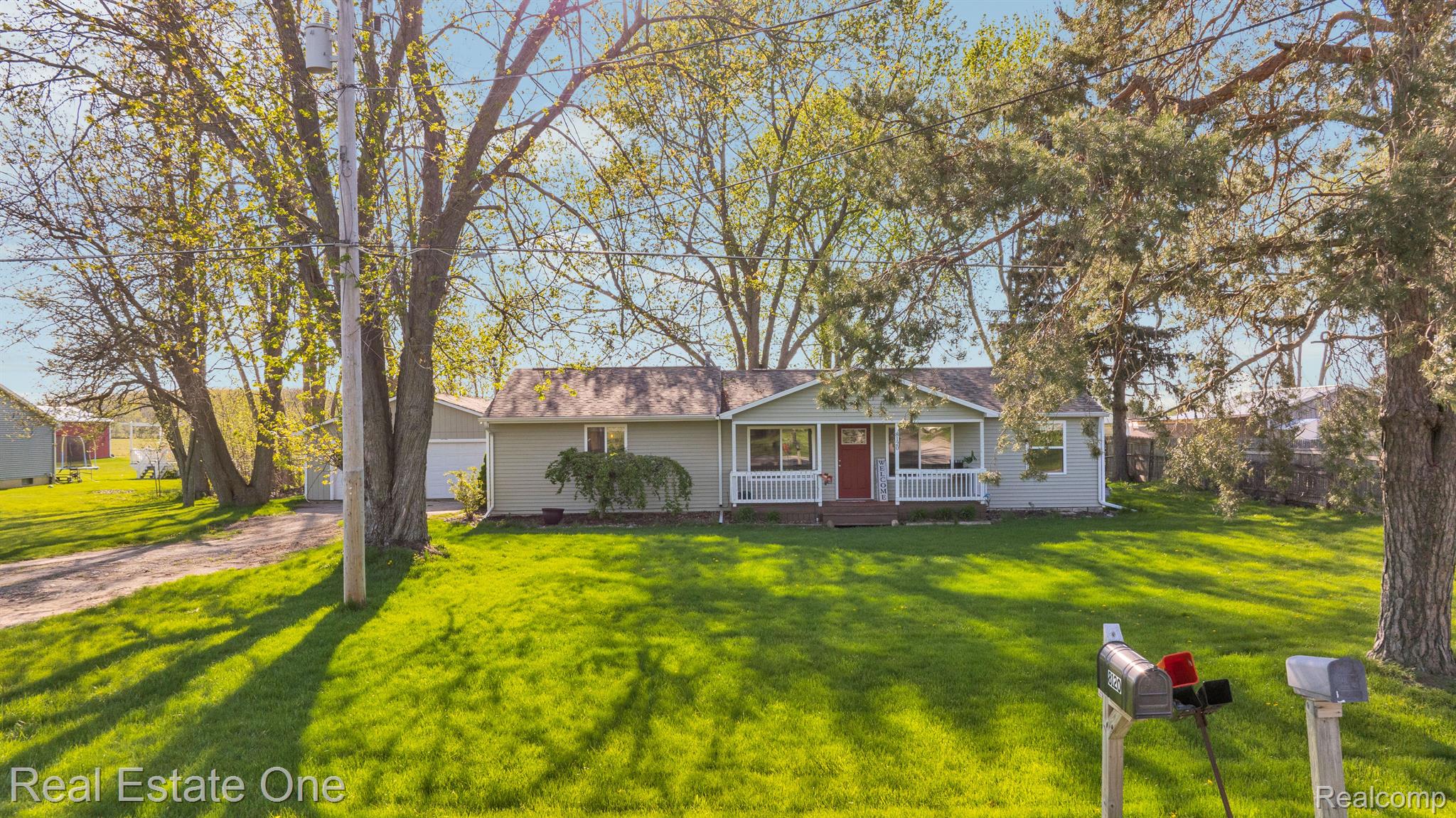 8120 Duffield Road Gaines, MI 48436 - Photo 4 of 47 Gallery Image 4