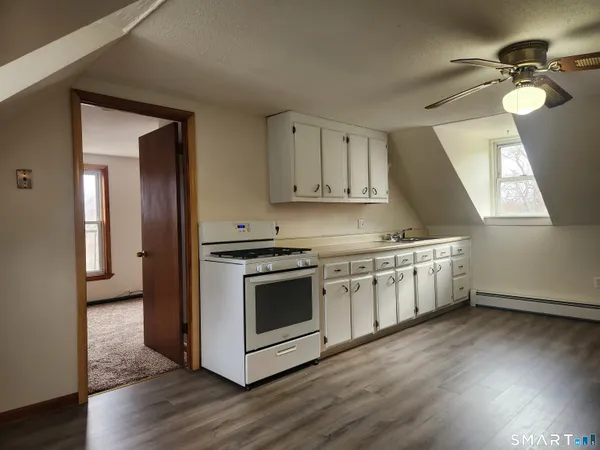 $1,300 | 9 Morrison Street, Unit 4, Vernon, CT 06066