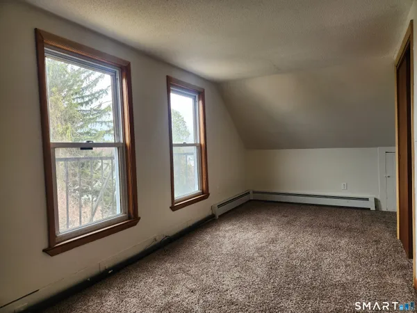 $1,300 | 9 Morrison Street, Unit 4, Vernon, CT 06066