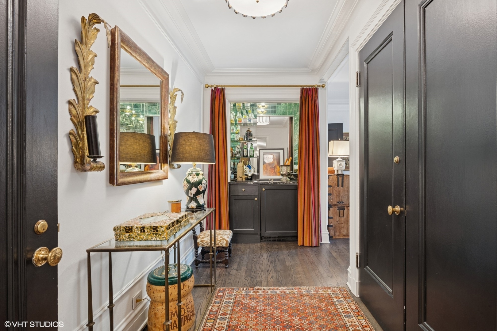 1255 North State Parkway, Unit 3D Chicago, IL 60610 - Photo 4 of 24