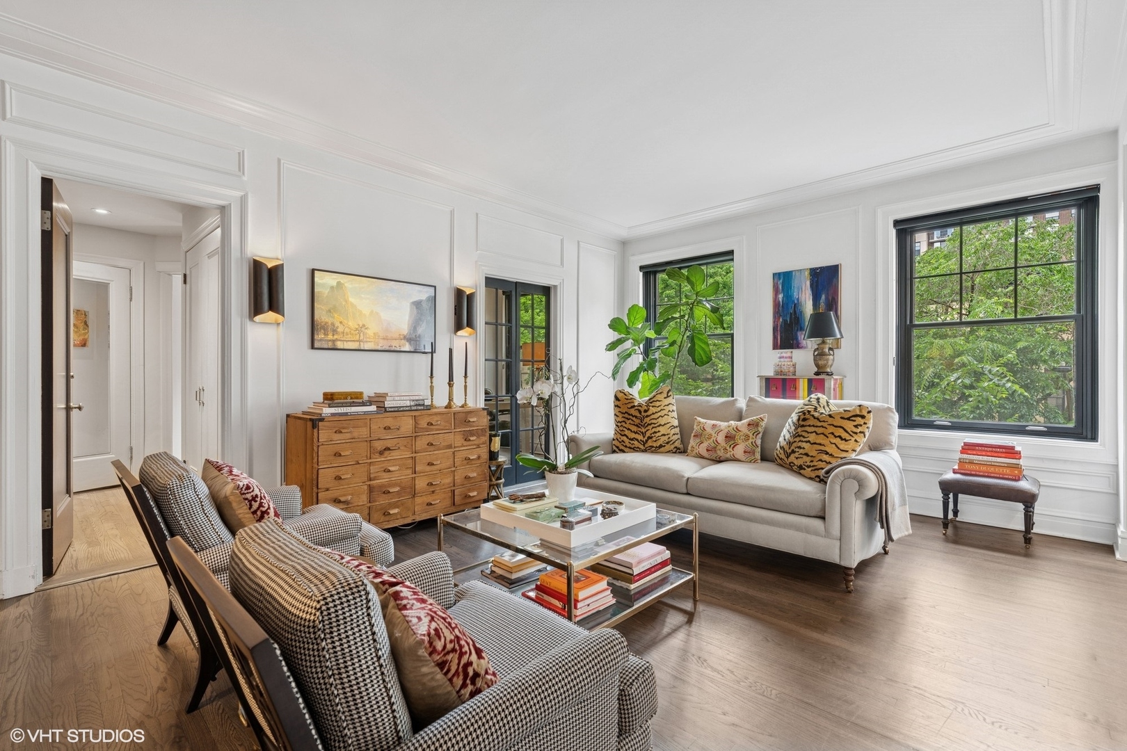 1255 North State Parkway, Unit 3D Chicago, IL 60610 - Photo 5 of 24