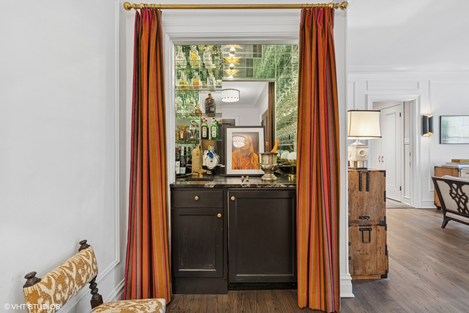 1255 North State Parkway, Unit 3D Chicago, IL 60610 - Photo 10 of 24