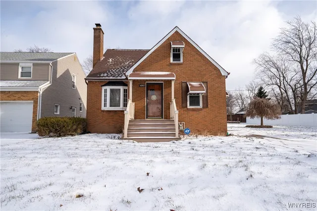 $2,500 | 4097 Bailey Avenue, Amherst, NY 14226
