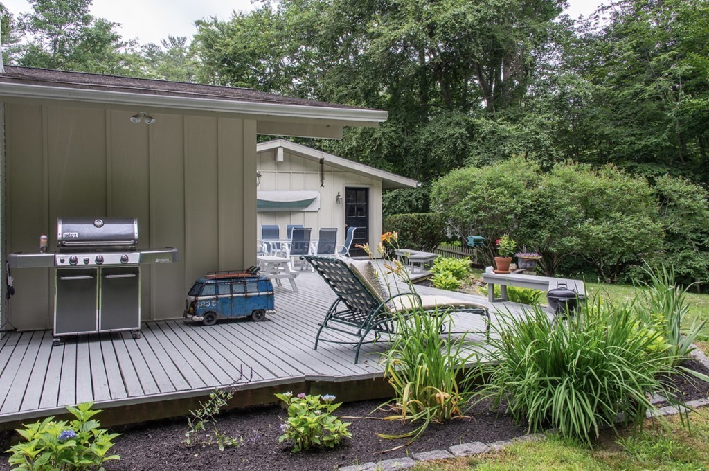 4 Overledge Road Manchester, MA 01944 - Photo 13 of 18 Gallery Image 13