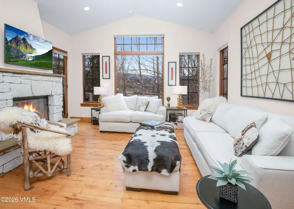 $1,499,000 | 280 Hackamore Road, Edwards, CO 81632