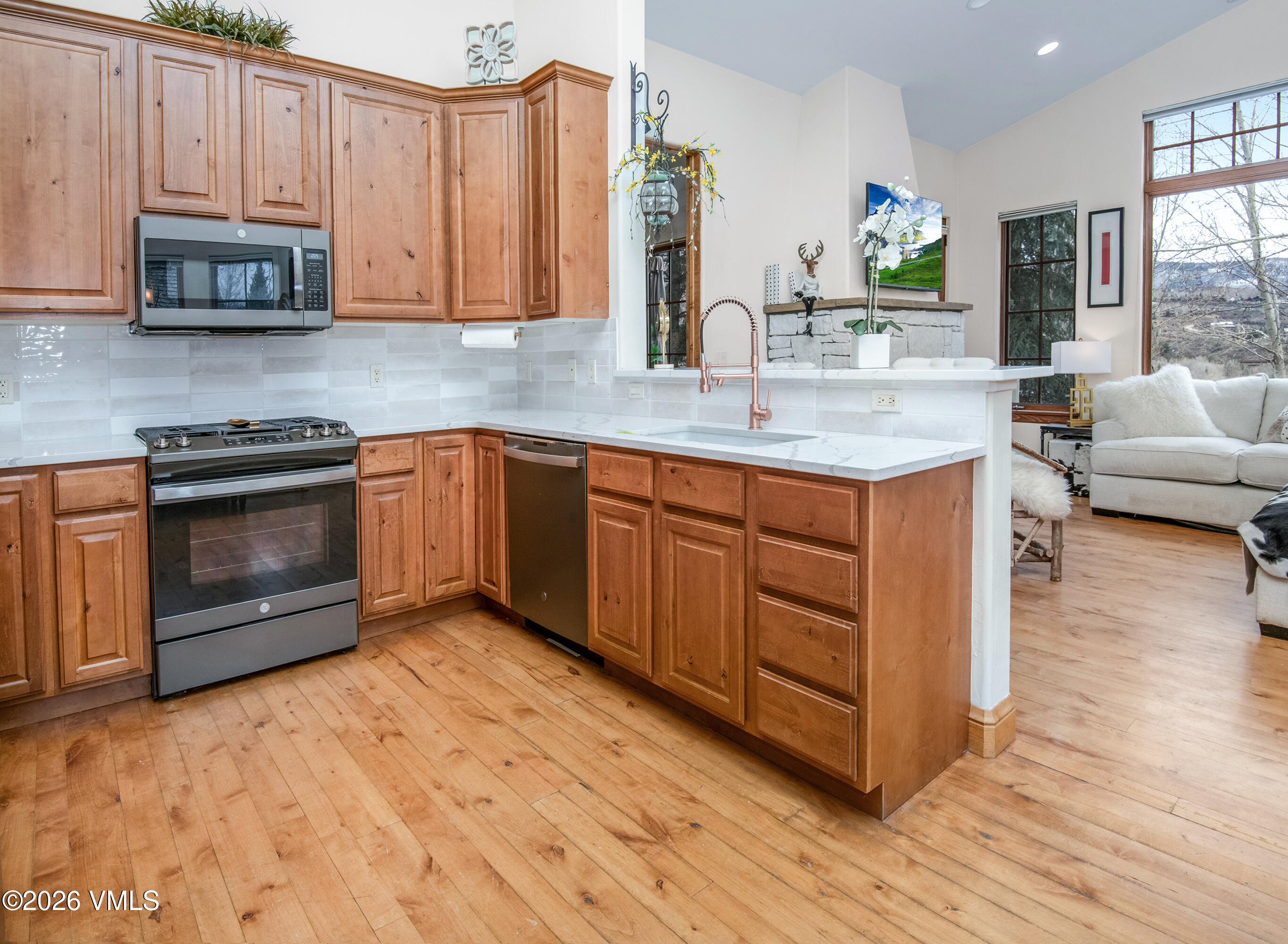 280 Hackamore Road Edwards, CO 81632 - Photo 6 of 36 280-Hackamore-Rd_06