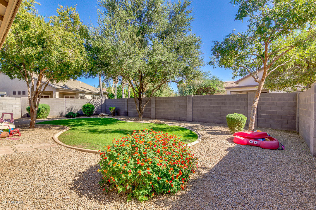 1677 South Rome Street Gilbert, AZ 85295 - Photo 32 of 35 32-Rome