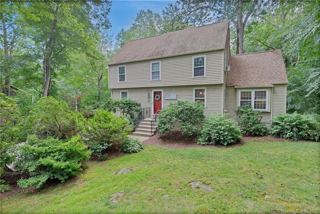 16 Christopher Lane Clinton, CT 06413 - Photo 1 of 1 Welcome to 16 Christopher Lane! This home is on a tree lined small Cul-de-Sac only 1 mile to the beach!
