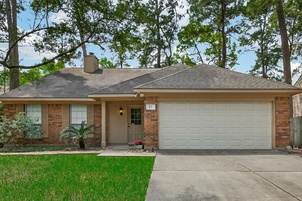 $420,000 | 27 Lush Meadow Place, The Woodlands, TX 77381