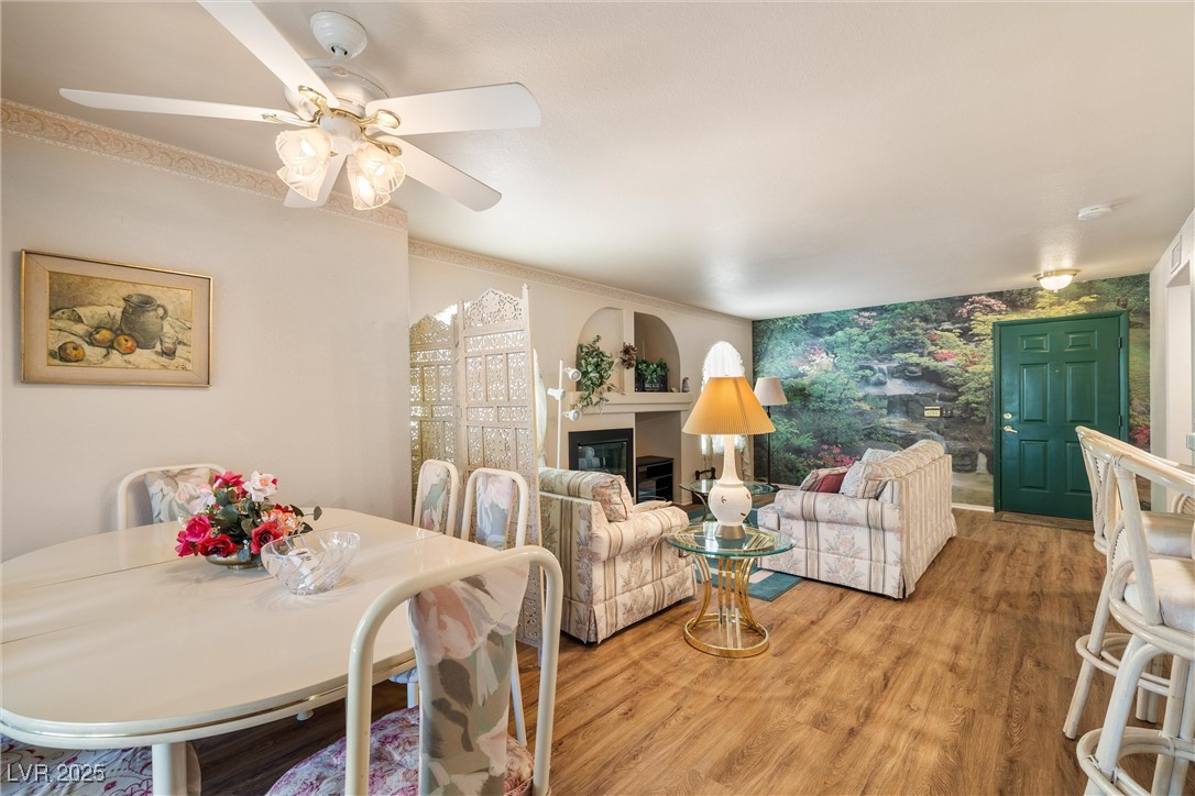7950 West Flamingo Road, Unit 1024 Las Vegas, NV 89147 - Photo 18 of 30 Living room featuring light wood-style flooring, c