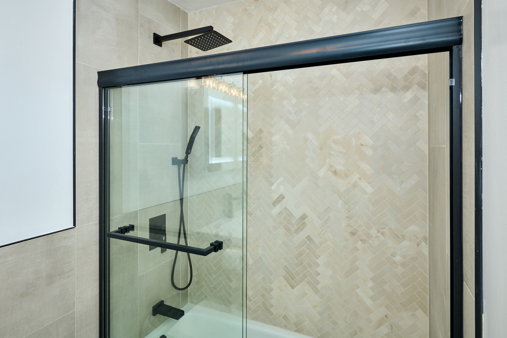 5415 North Sheridan Road, Unit 1908 Chicago, IL 60640 - Photo 21 of 45 a bathroom with a shower