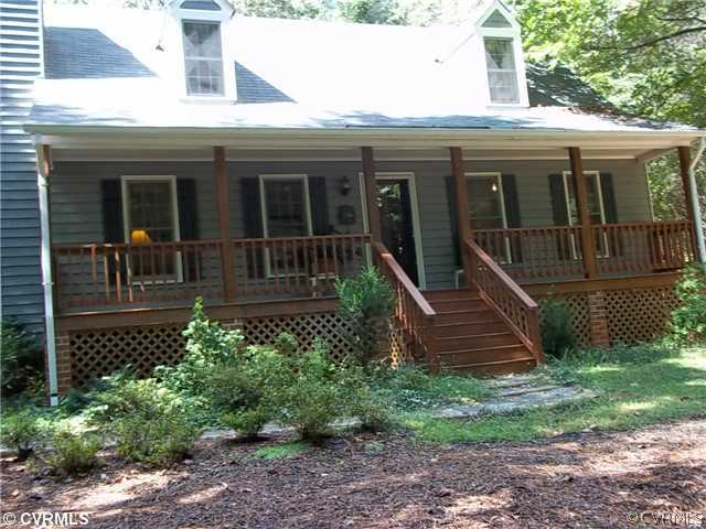 4395 Three Bridge Road Powhatan, VA 23139 - Photo 11 of 14 Exterior Front - Another view of front of home