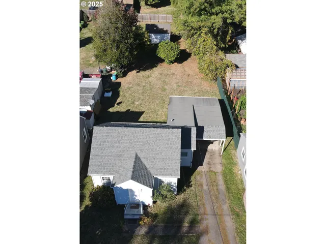 $350,000 | 869 E Street, Washougal, WA 98671