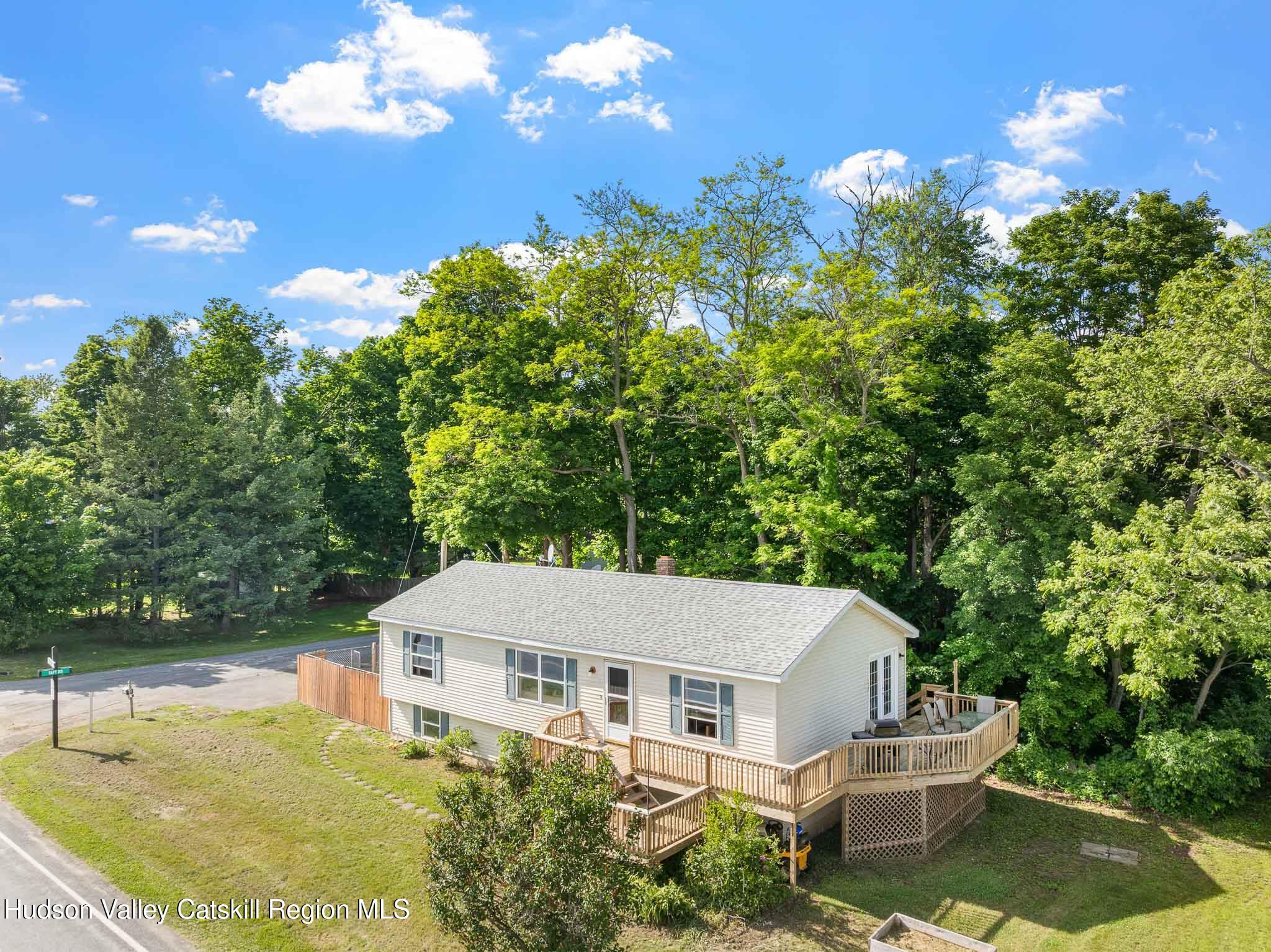 2 Taft Road Copake, NY 12516 - Photo 2 of 22 2 taft Webfriendly-27