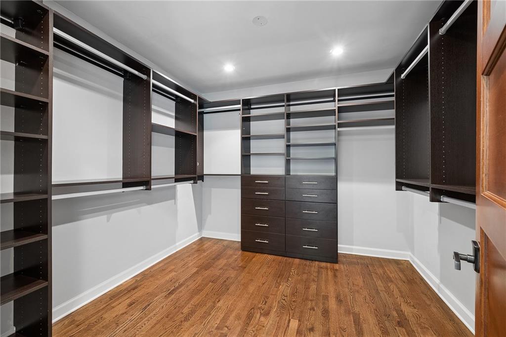 1887 Lenox Road Northeast Atlanta, GA 30306 - Photo 23 of 38 Gallery Image 23