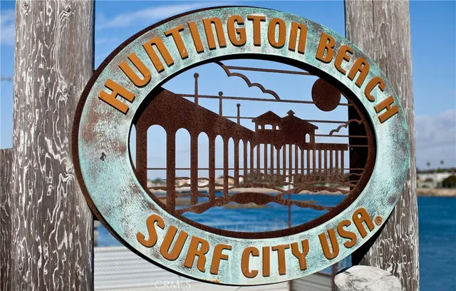 $4,995 | 620 18th Street, Unit FRONT HOUSE, Huntington Beach, CA 92648