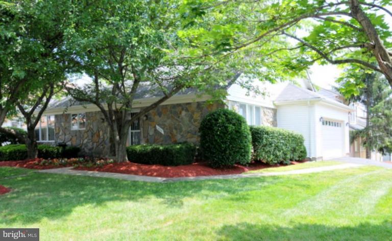 11820 Riding Loop Terrace North Potomac, MD 20878 - Photo 1 of 23 Exterior (Main)