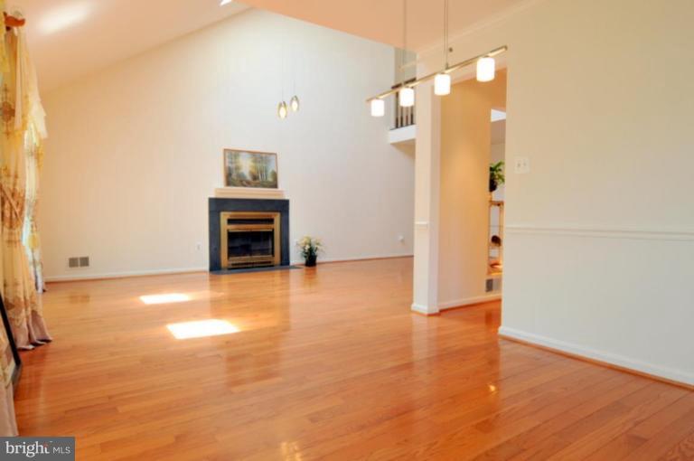 11820 Riding Loop Terrace North Potomac, MD 20878 - Photo 8 of 23 Dining Room