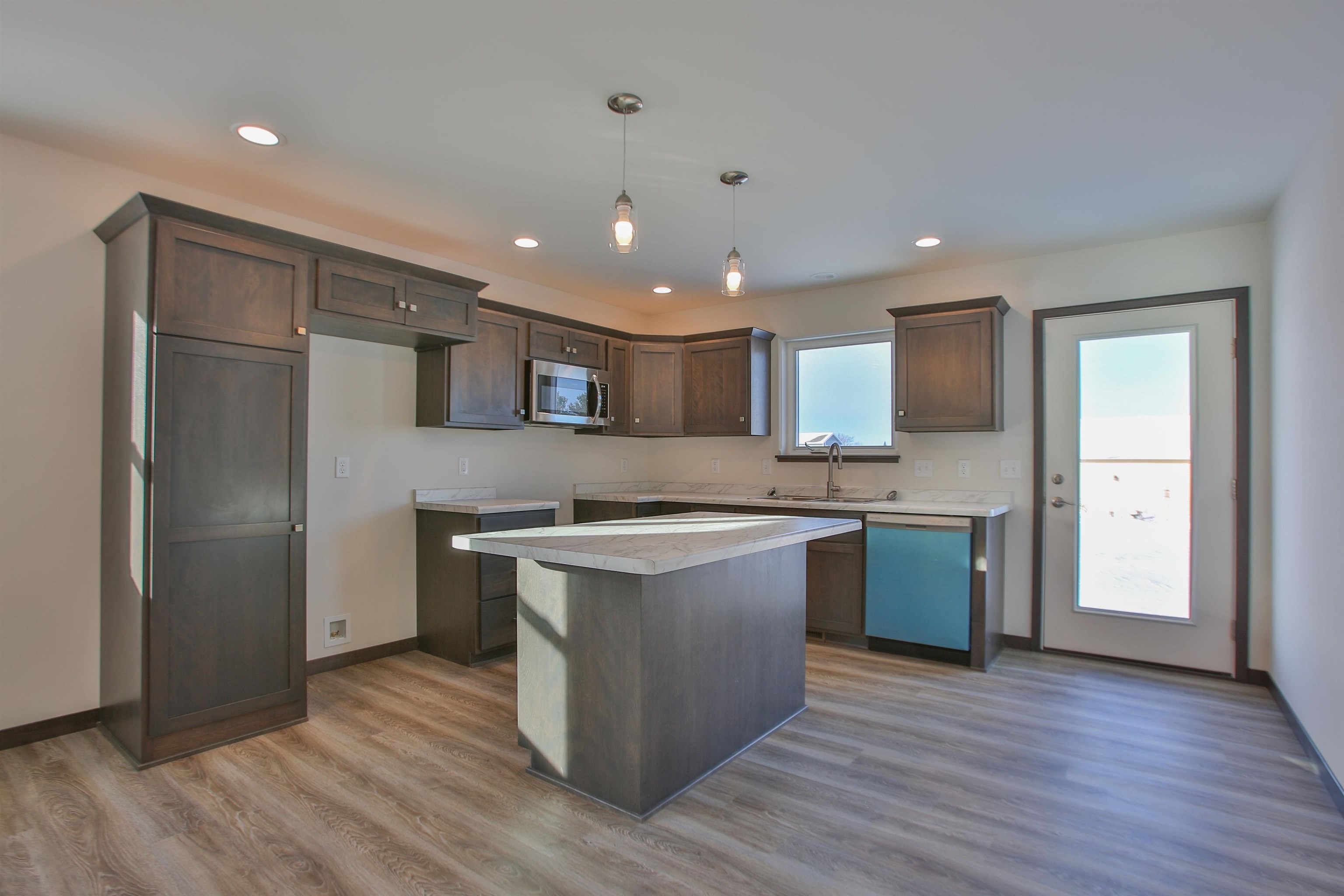 5596 Forest Creek Road, Unit FO24 Stevens Point, WI 54482 - Photo 6 of 21