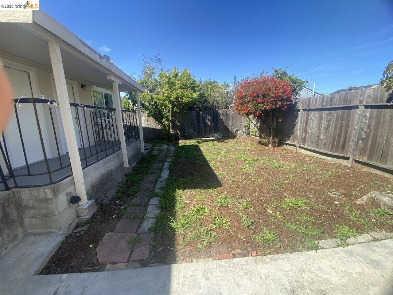 844 37th Street Richmond, CA 94805 - Photo 5 of 35 a view of a backyard