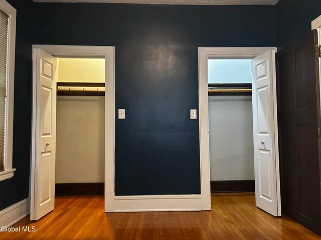 $550,000 | 226 North Greenbush Road, North Greenbush, NY 12180