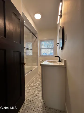 $550,000 | 226 North Greenbush Road, North Greenbush, NY 12180