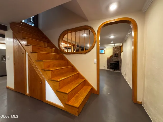 $550,000 | 226 North Greenbush Road, North Greenbush, NY 12180