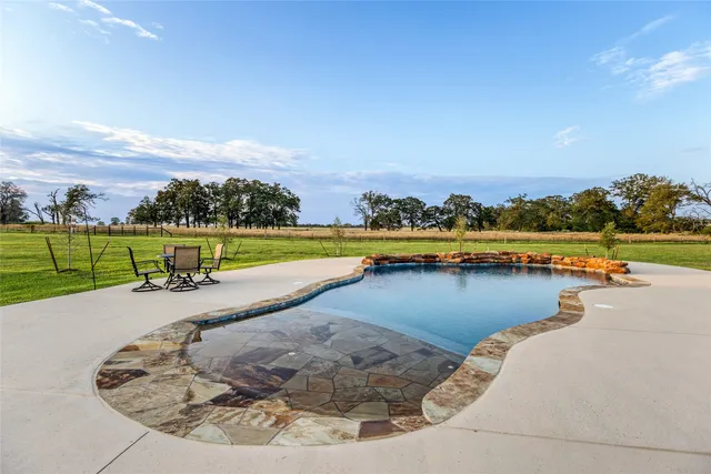 $1,700,000 | 6770 Fm 1372 Road, North Zulch, TX 77872