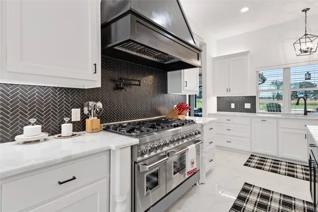 $1,700,000 | 6770 Fm 1372 Road, North Zulch, TX 77872