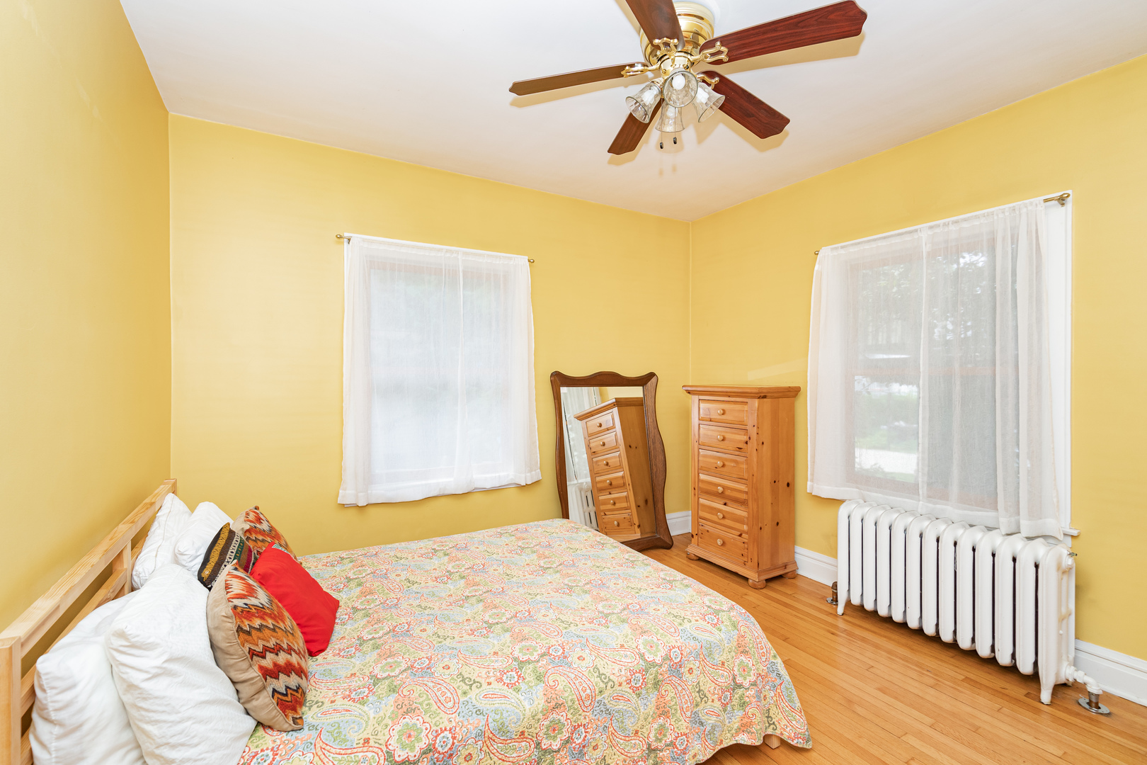 76 South Delaplaine Road Riverside, IL 60546 - Photo 14 of 31
