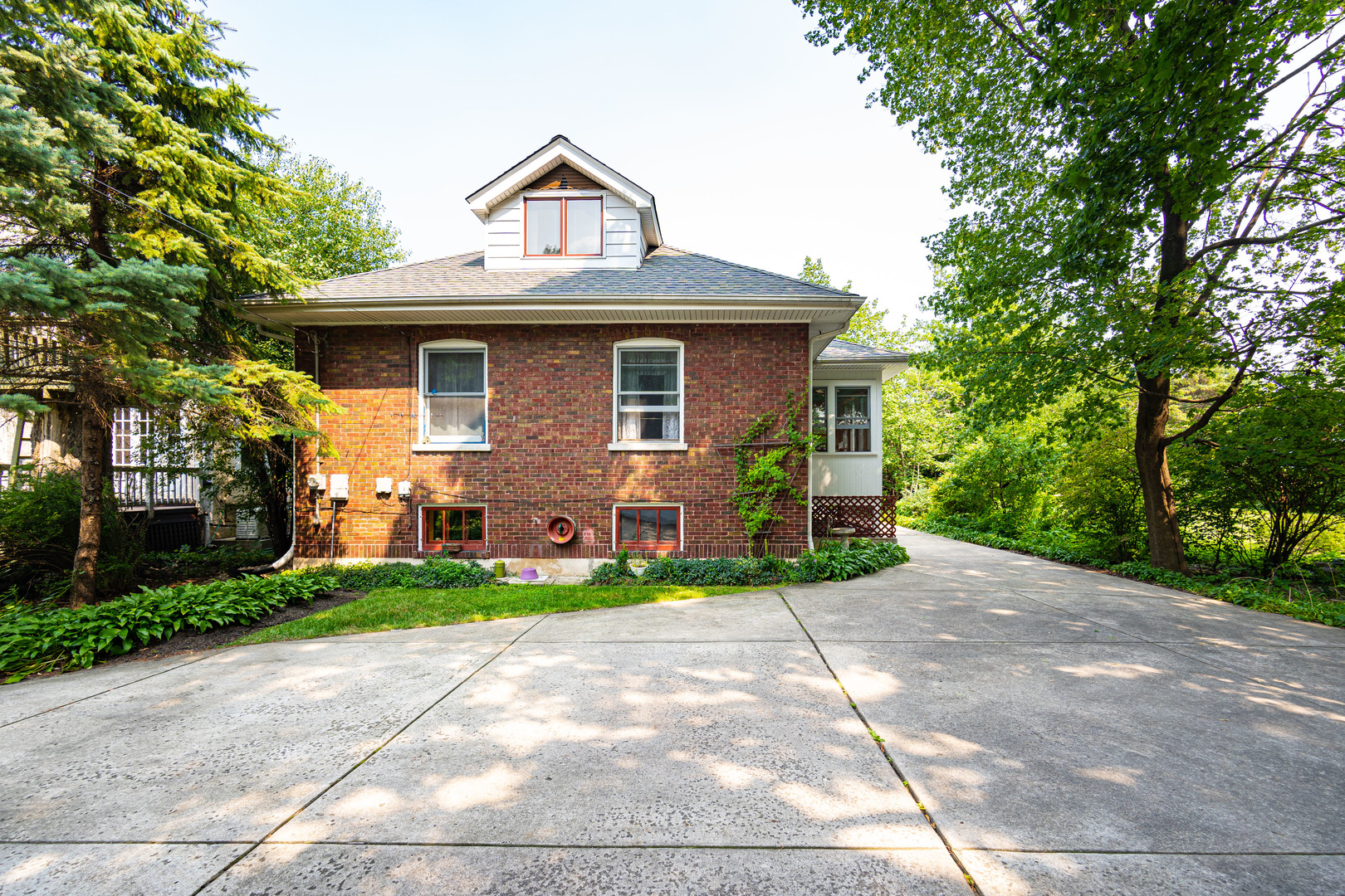 76 South Delaplaine Road Riverside, IL 60546 - Photo 27 of 31