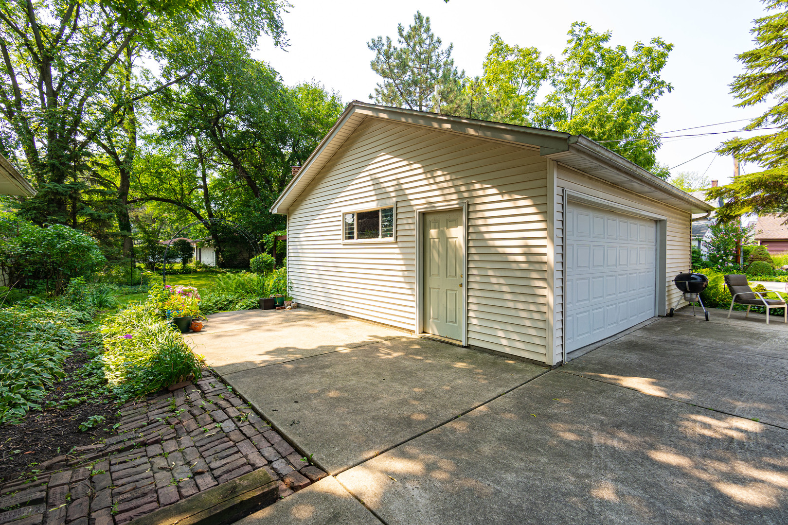 76 South Delaplaine Road Riverside, IL 60546 - Photo 28 of 31